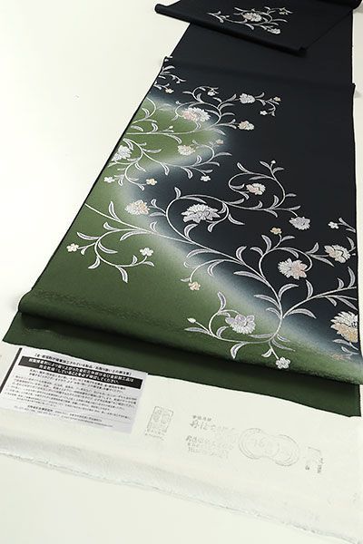 わくあい] 黒 金通し 振袖 成人式 フォーマル 礼装 初詣 ハート 正統派