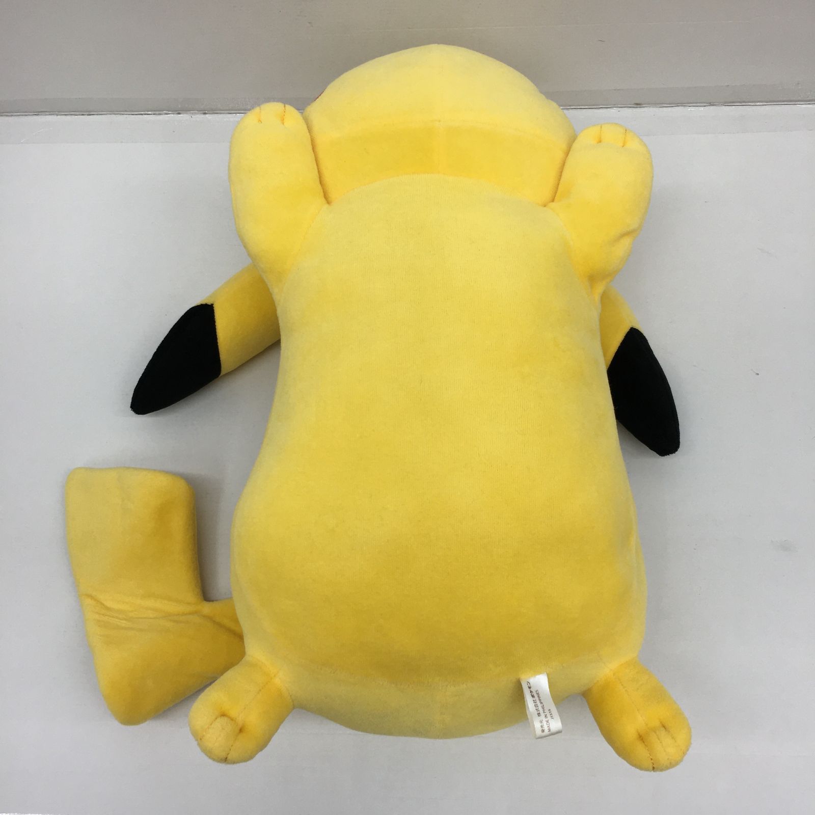 ポケモン ポケモンセンター ぬいぐるみ BIGサイズ すやすやピカチュウ ポケットモンスター 2015【M1805-003】 - メルカリ