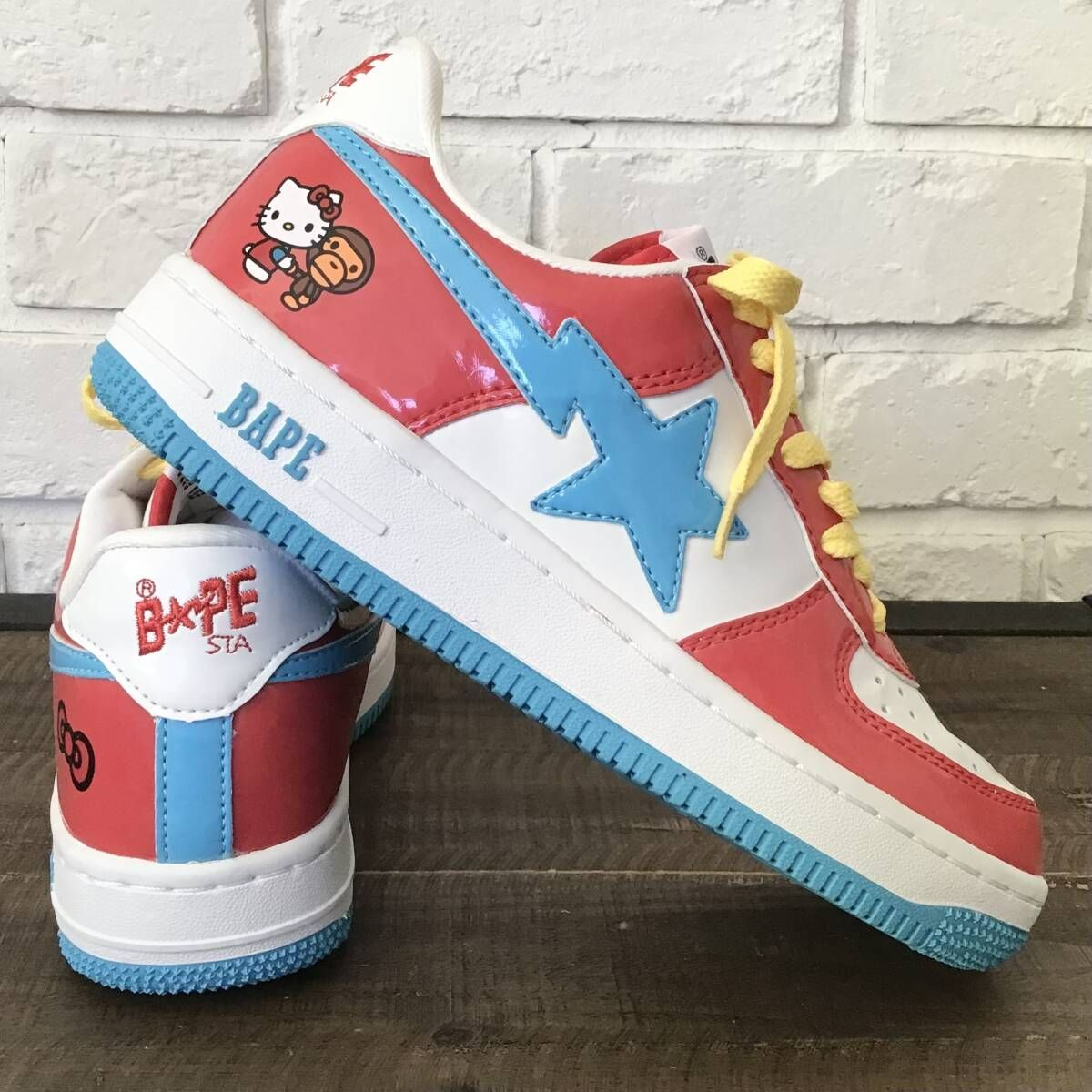 ☆未使用品☆ 2010年 サンリオ キティ BAPE STA スニーカー 24cm Milo 