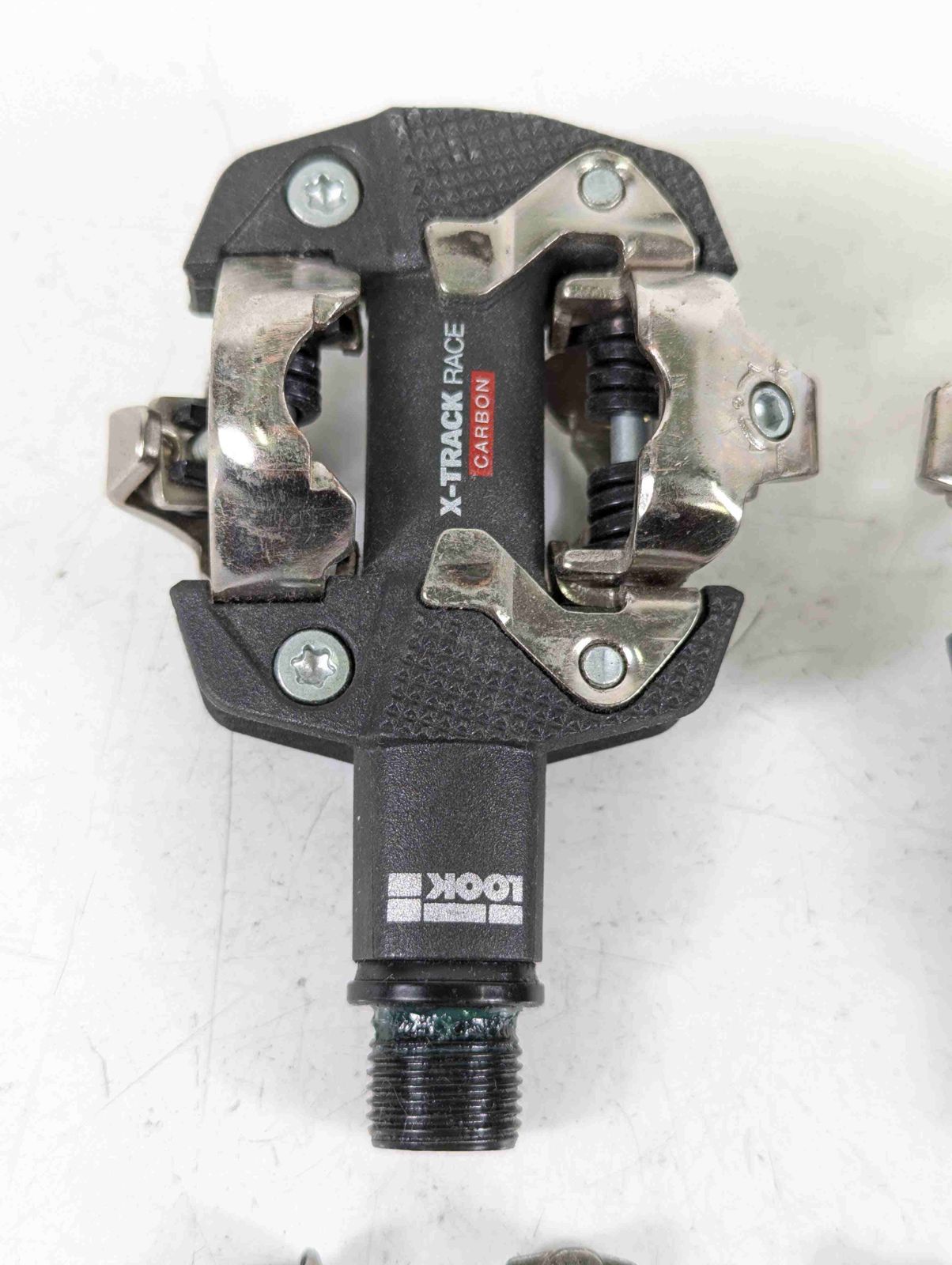 並品】Look ルック X-TRACK RACE CARBON SPDペダル クリート付き 並品】Look ルック X-TRACK RACE CARBON SPDペダル クリート付き