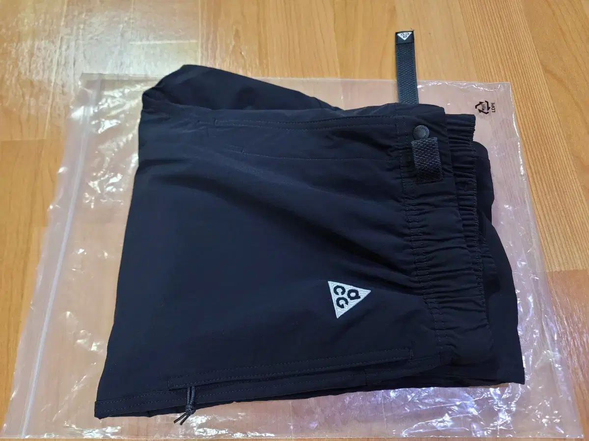 トレイル パンツ