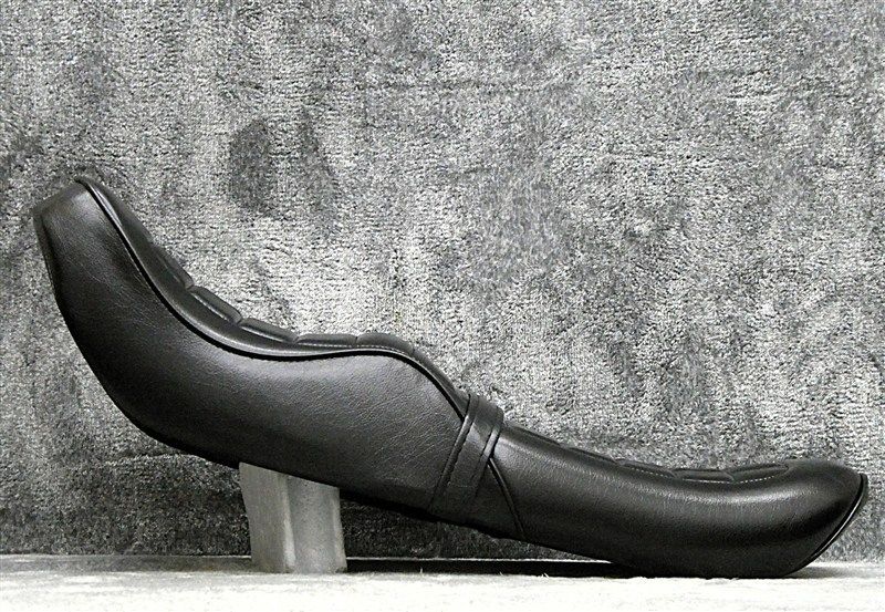 GS400 E4黒 新アンコ カスタムシート/ あんこ抜き ローダウン