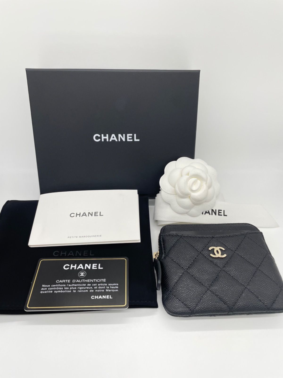 CHANEL カード コインケース マトラッセ キャビアスキン新シリアル