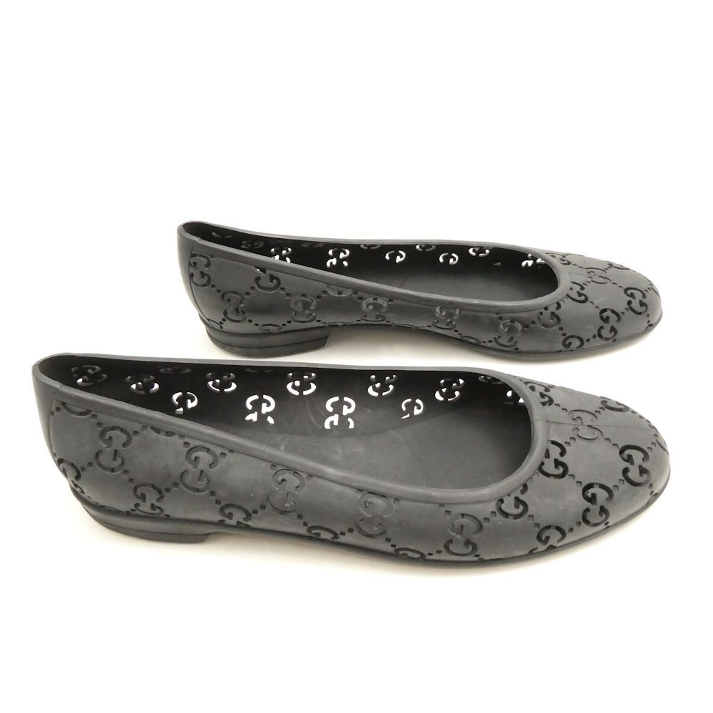 グッチ　ラバーフラットシューズ　ブラック　サイズ38(24cm相当) GUCCI - GUCCI グッチ ラバーシューズ サイズ38 フラット