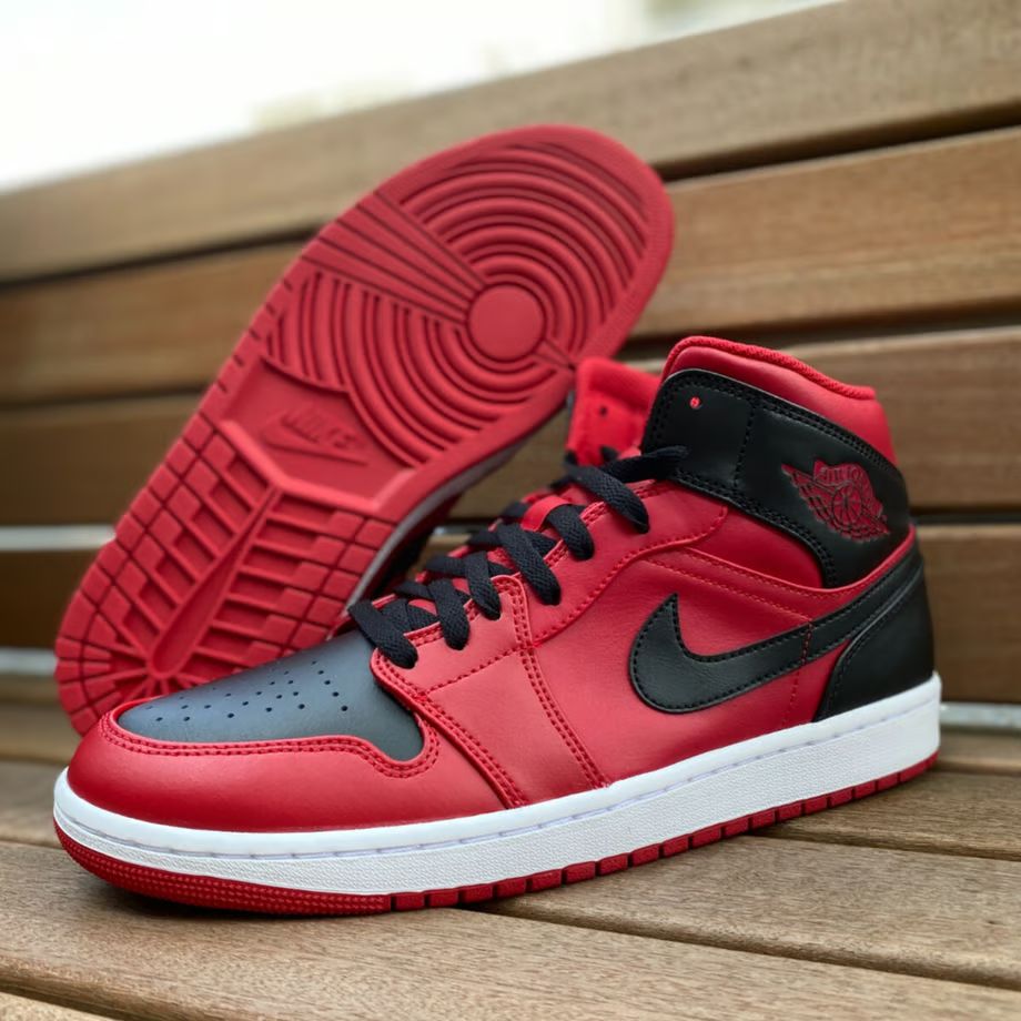 NIKE ナイキ AIR JORDAN1 MID エアジョーダン1 ミッドカット 黒赤 BRED ...