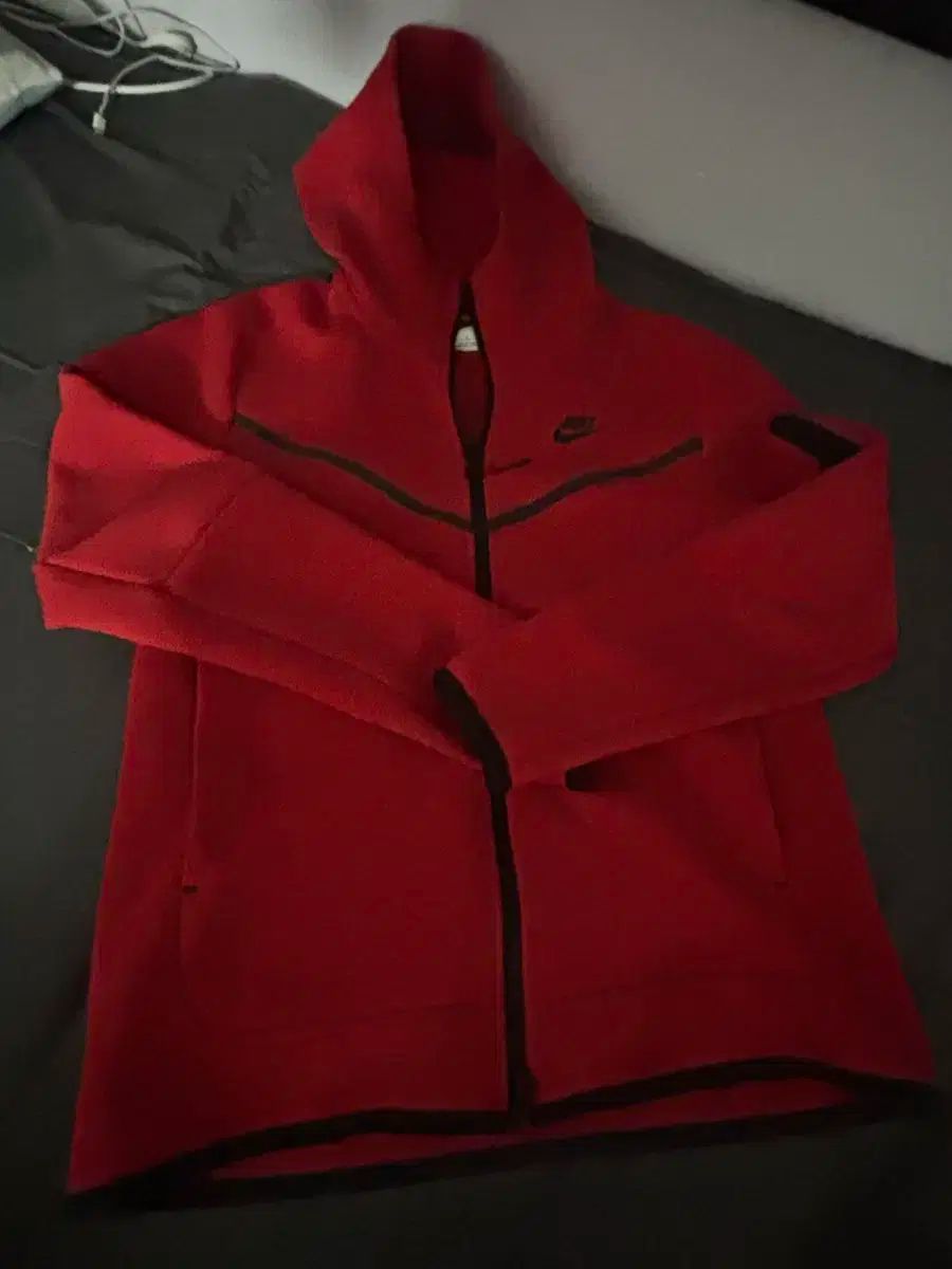 Nike ナイキ テックフィット レッド m