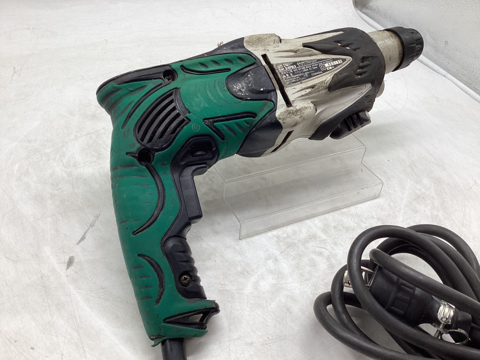 DH24PB3 IT6RZ84NUUKC