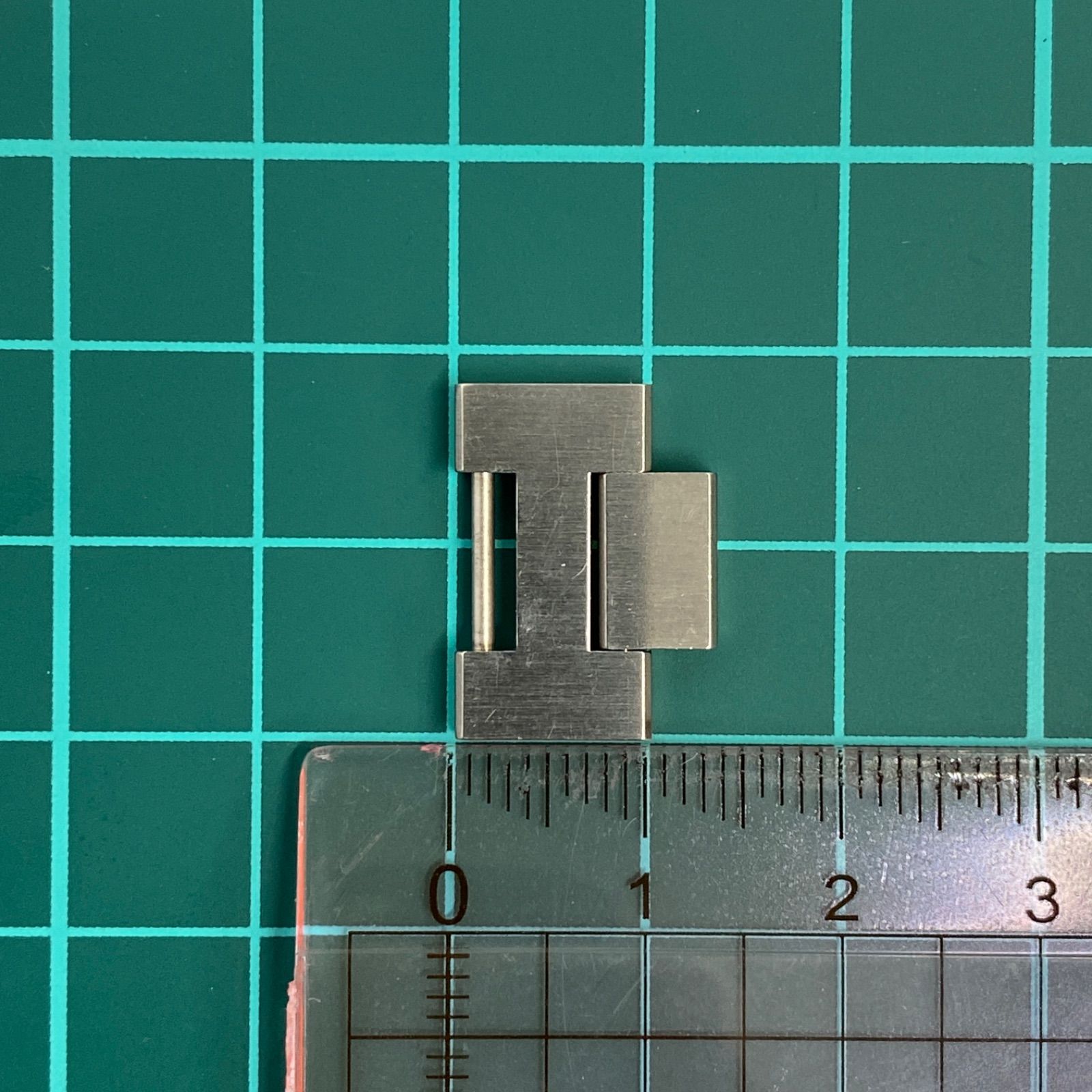 カルティエ パシャC 純正ベルト 4コマ 18mm ハーフ1コマ含 カルティエ パシャC 純正ベルト 4コマ 18mm ハーフ1コマ含 楽天市場