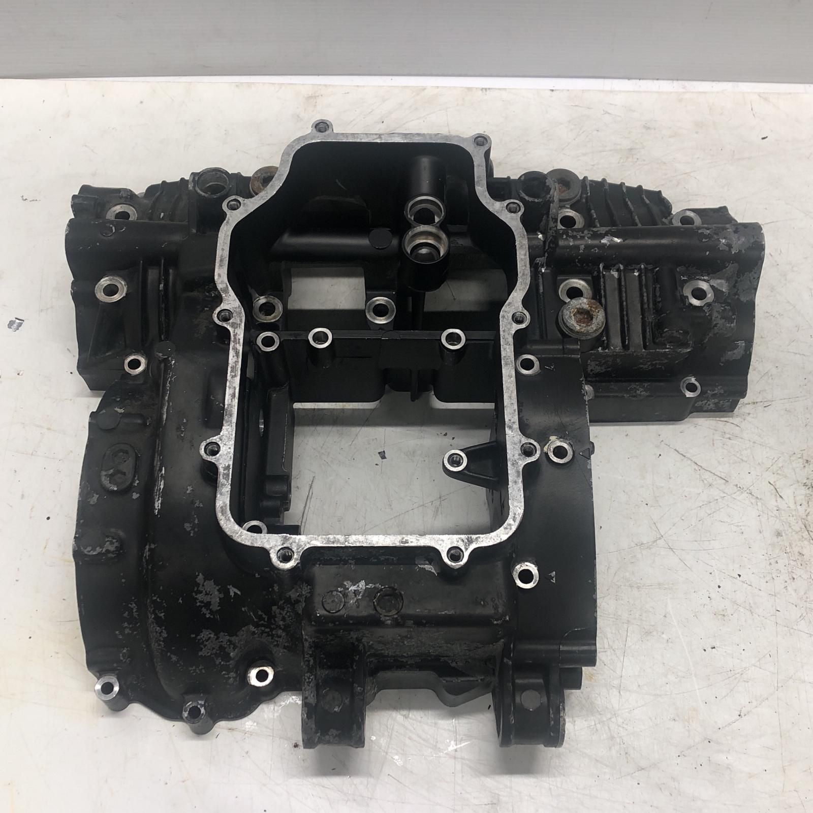 HONDA CBR400F クランクケース上下 ホンダHONDA CBR400F クランク