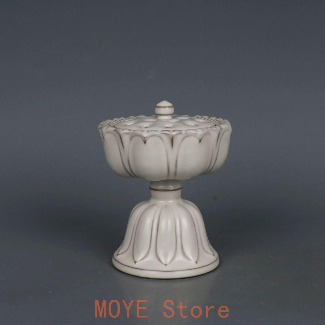 宋汝磁器浮彫り梅鹿薫香炉 香道具 装飾品 現代工芸品 美術品 置物 宋汝窯月牙白釉蓮華薫香炉 香道具景徳鎮 陶磁器 装飾品 現代工芸