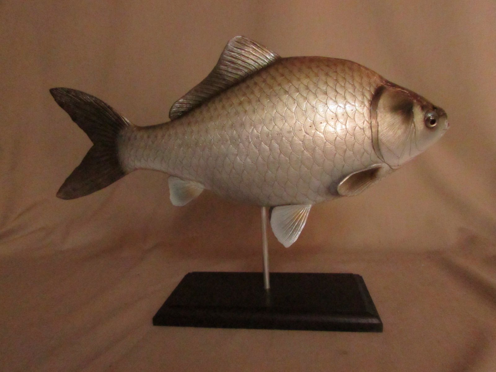 ハンドメイド38cmヘラブナ へら鮒魚模型釣りフィギュアレプリカ