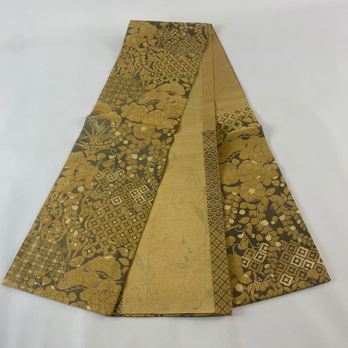 A 105袋帯　刺繍　辻ヶ花　落款あり　美品　正絹 辻ヶ花 金糸 正絹 袋帯 美品 - メルカリ