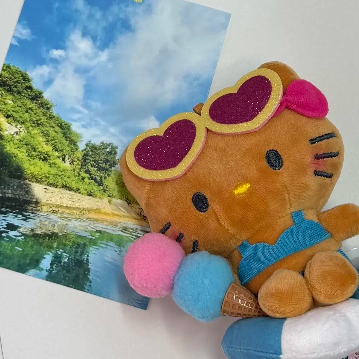 夏 hello kitty(ハローキティ) チューブ 日焼けキティ サマー