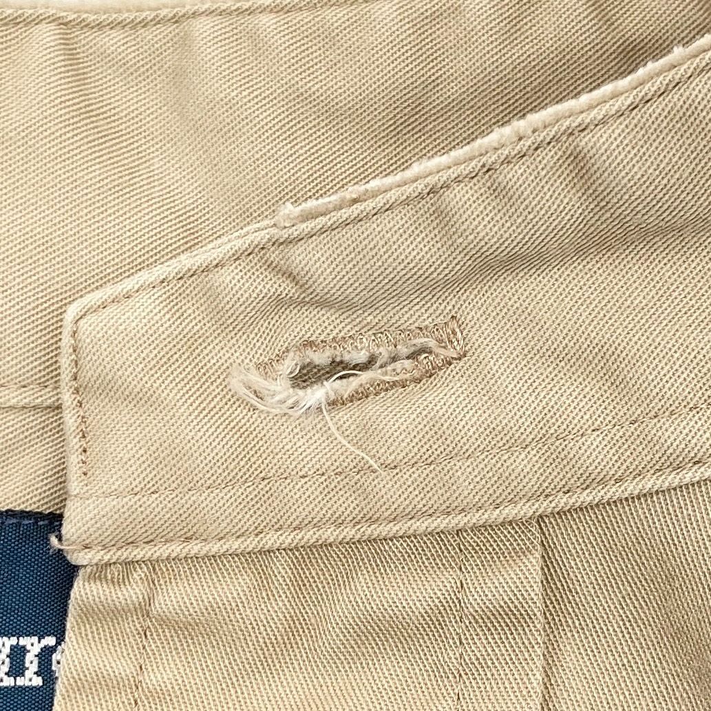 ベージュ トップス