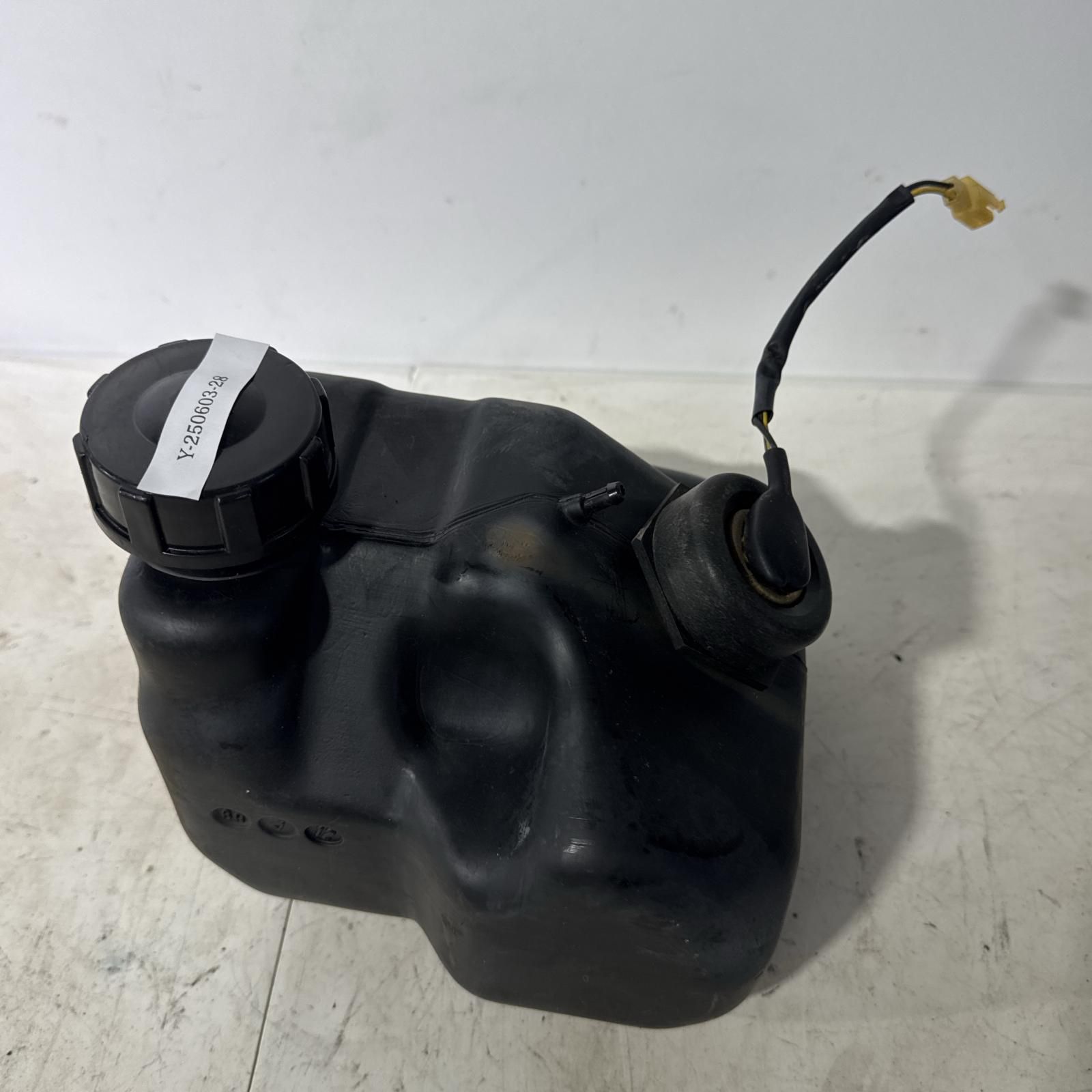 SUZUKI ハイアップR CA1DB オイルタンク スズキ SUZUKI ハイアップR