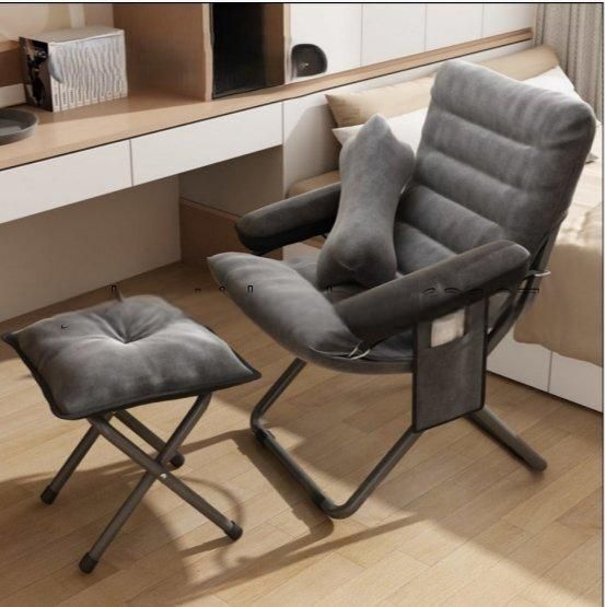 ほぼ新品　1人用ソファー　大型犬ベット　ローソファー　 80×80　オットマン ほぼ新品 1人用ソファー 大型犬ベット ローソファー 80×80 オットマン