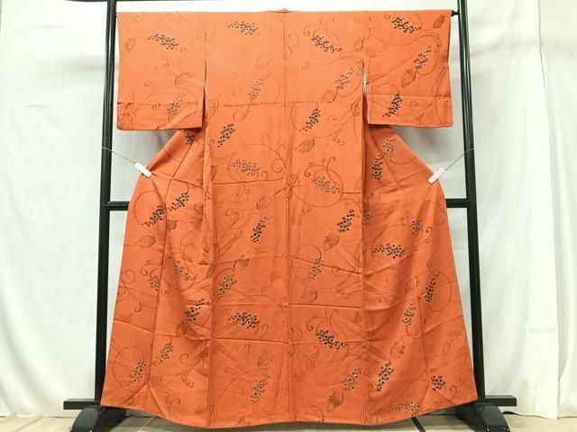 平和屋着物●本場大島紬　葡萄蔦の葉文　正絹　逸品　CAAR8169vf 平和屋着物○本場大島紬 葡萄蔦の葉文 正絹 逸品 CAAR8169vf