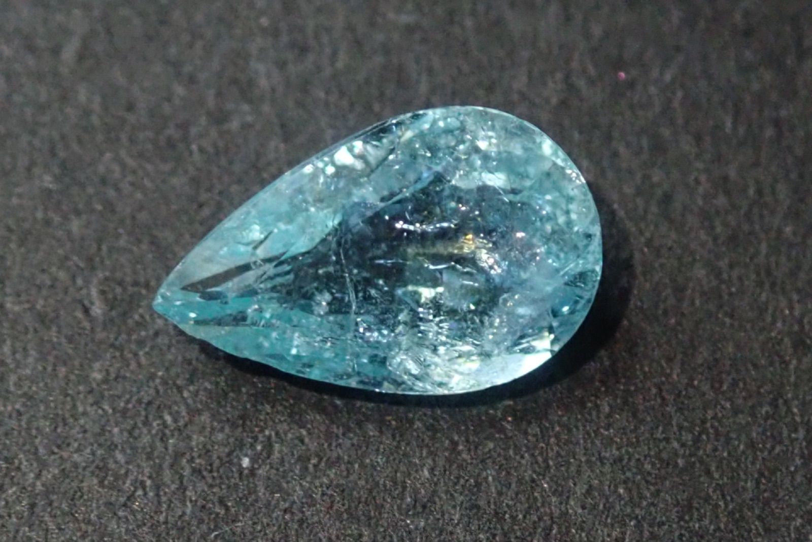 天然パライバトルマリン ルース 0.53ct 約7mm×4mm