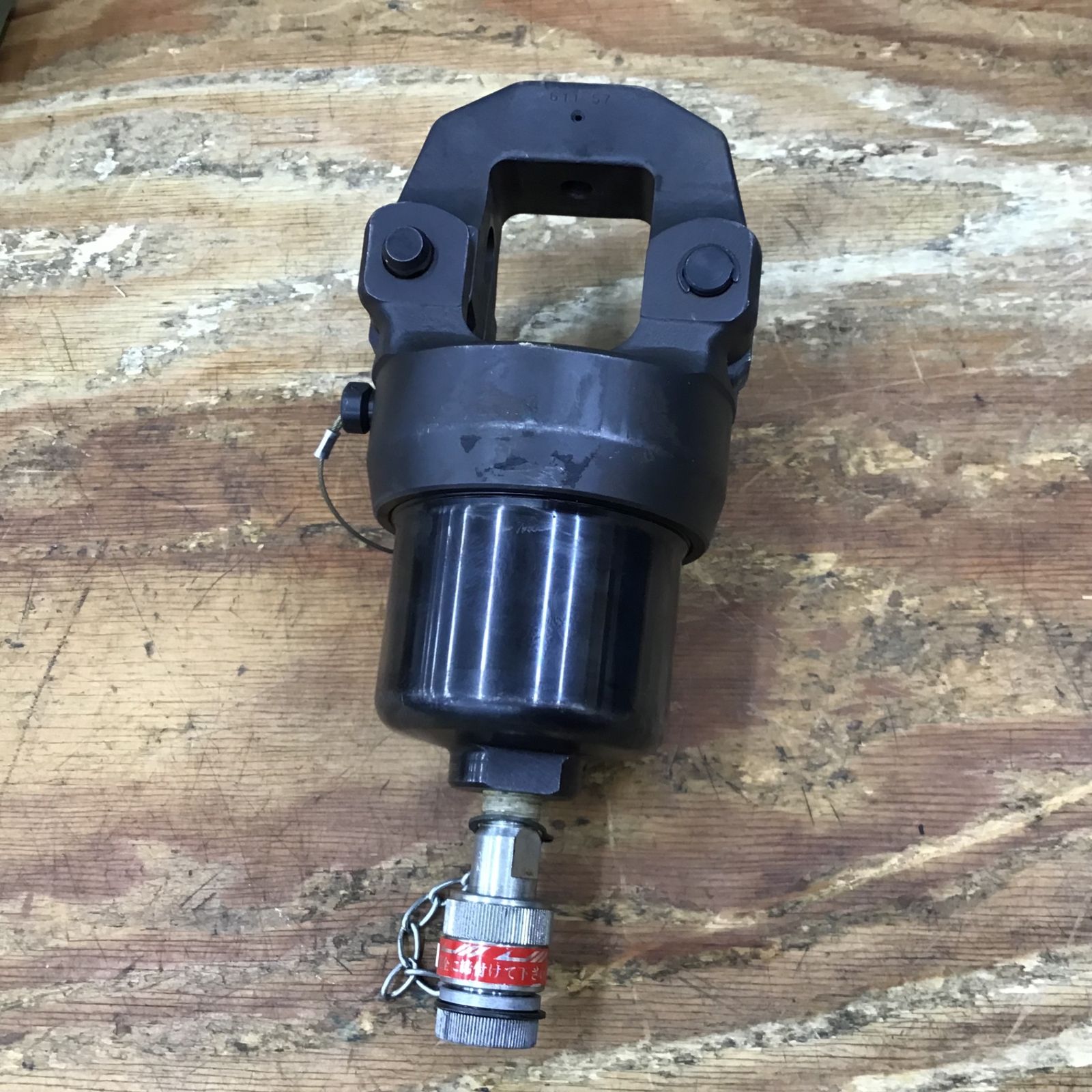 泉精器 IZUMI 油圧ヘッド分離式工具 ヘッド部12号A 圧着工具