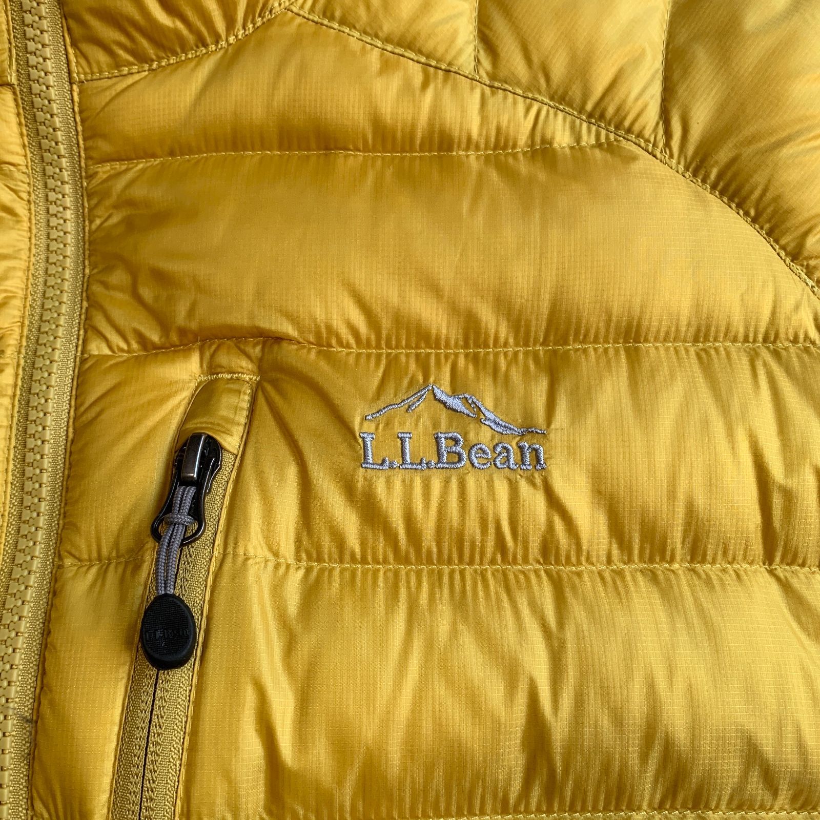 L.L.Bean Ultralight 850 Down Hooded Jacket ”PERTEX QUANTUM 