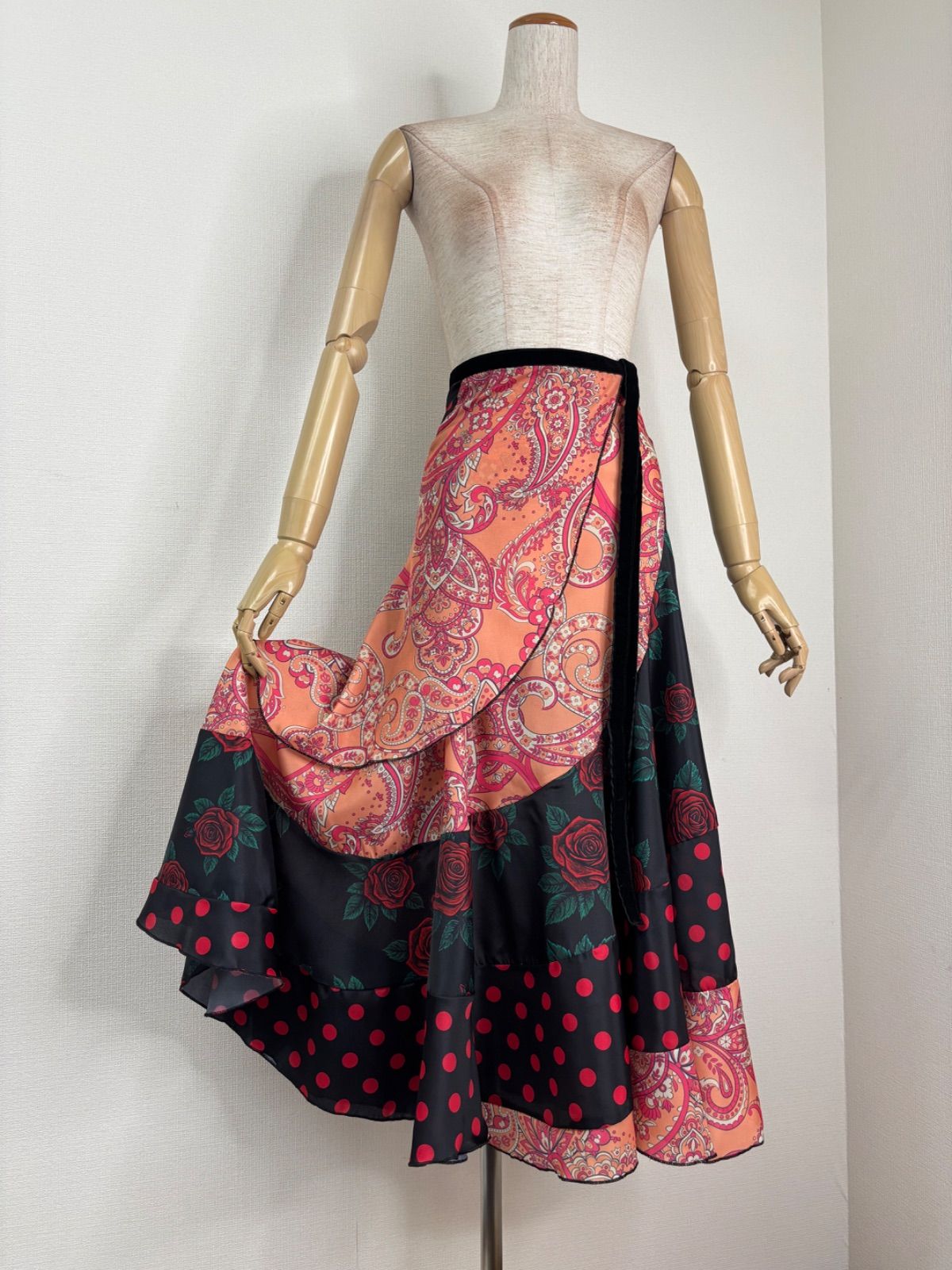 新品》フラメンコ 巻きスカート ファルダ 衣装 - メルカリ