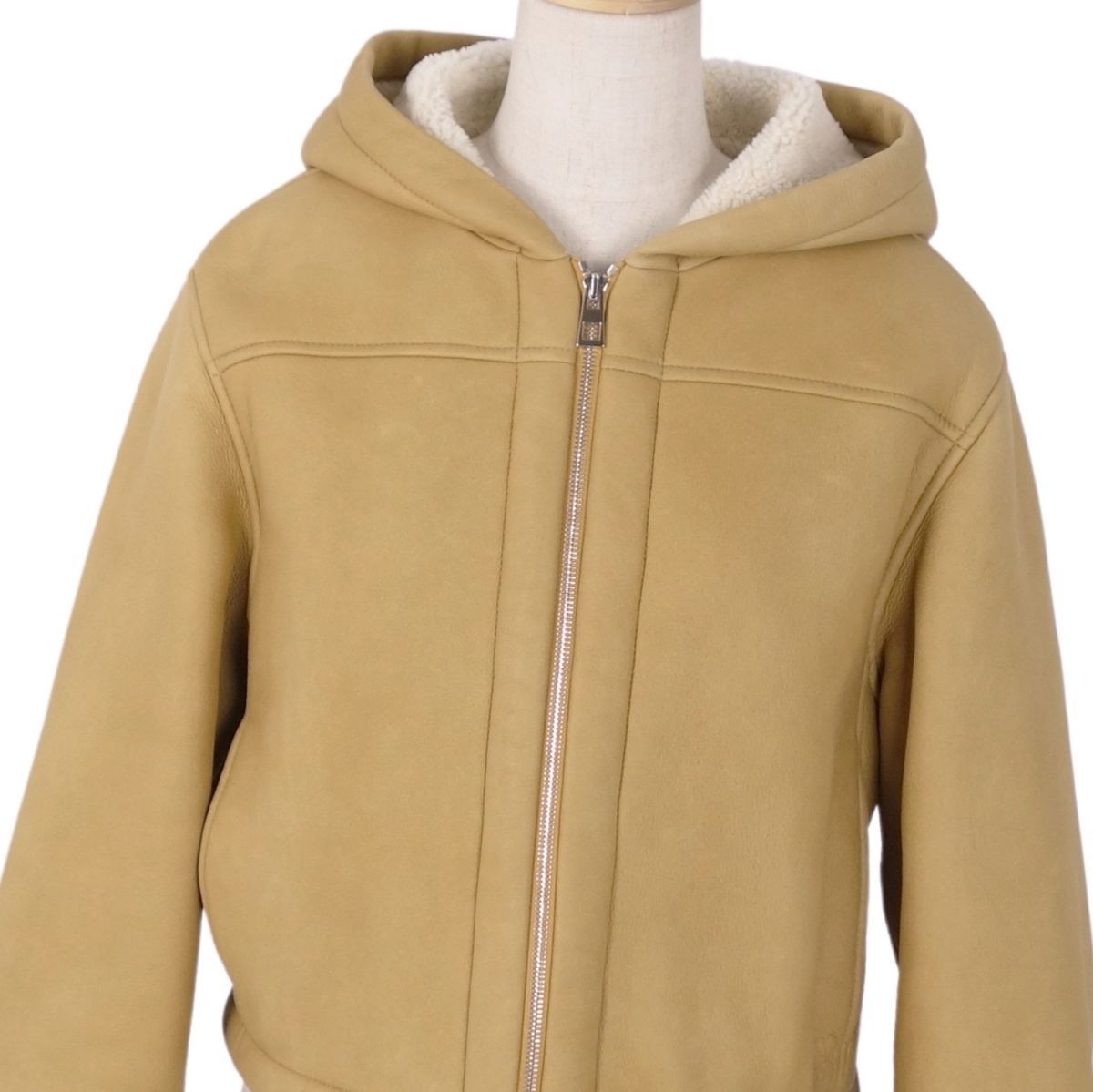 美品 ロエベ LOEWE ムートンジャケット シアリング ショート丈 フード