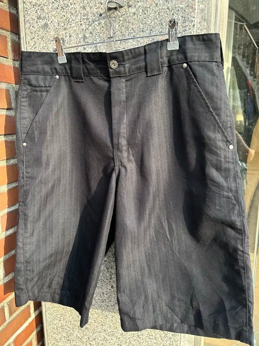 ヴィンテージ DICKIES ディッキーズ ブラックストライプ バミューダショーツ 36in
