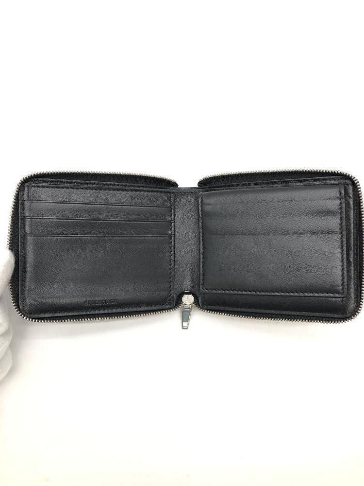 中古】BALENCIAGA Small Wallet With Strap ブラック 664043
