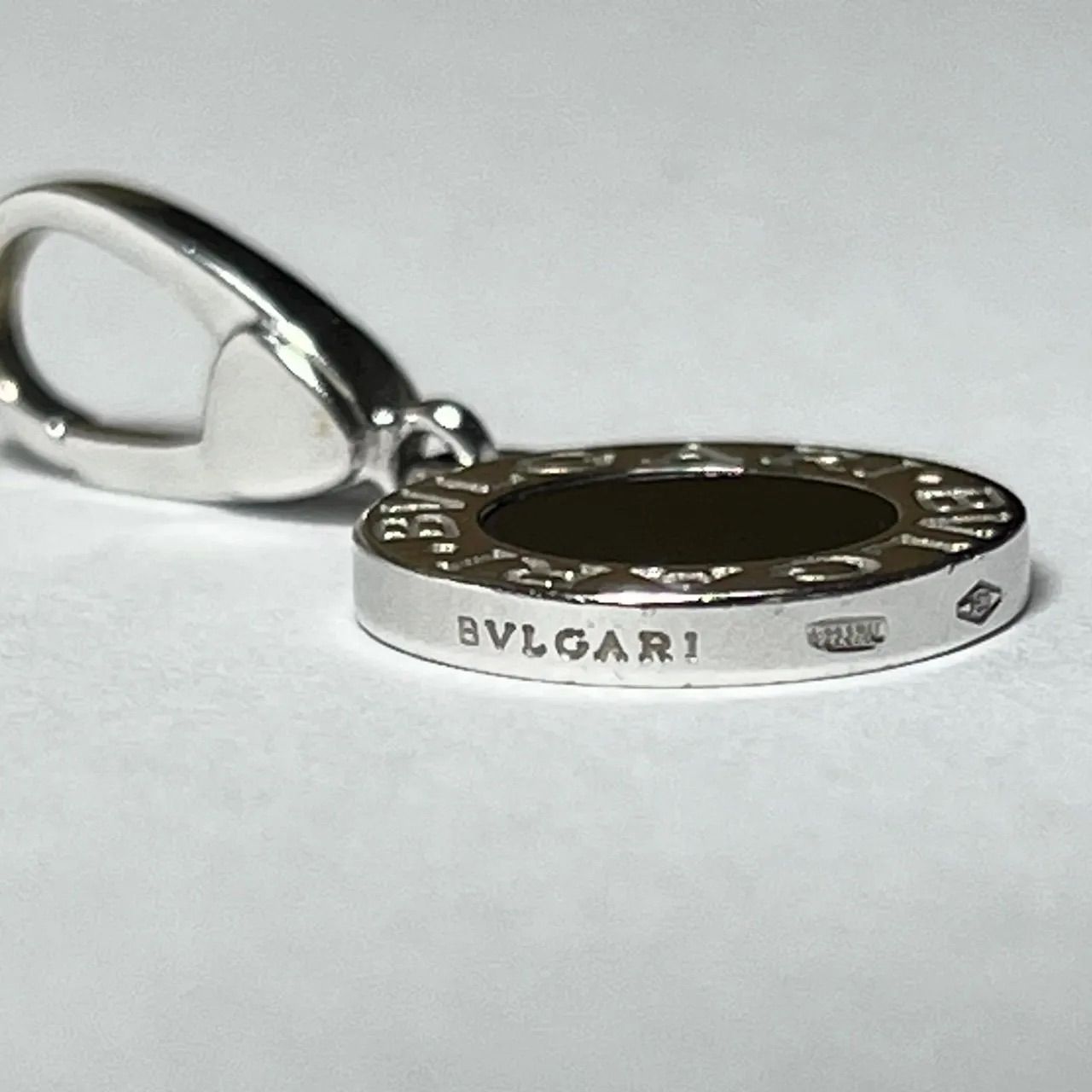 BVLGARI ブルガリ ブルガリブルガリ ペンダントトップ 750WG オニキス ...