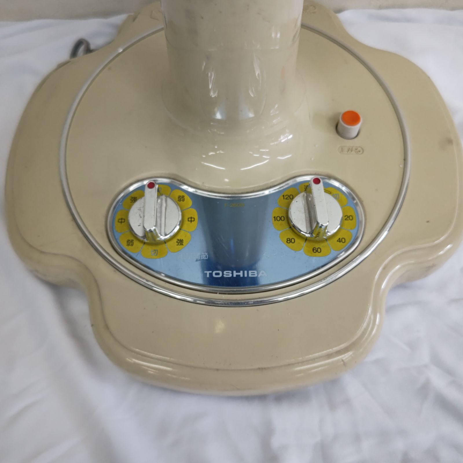 昭和レトロ 東芝扇風機 F-260B 羽根径30cm - メルカリ