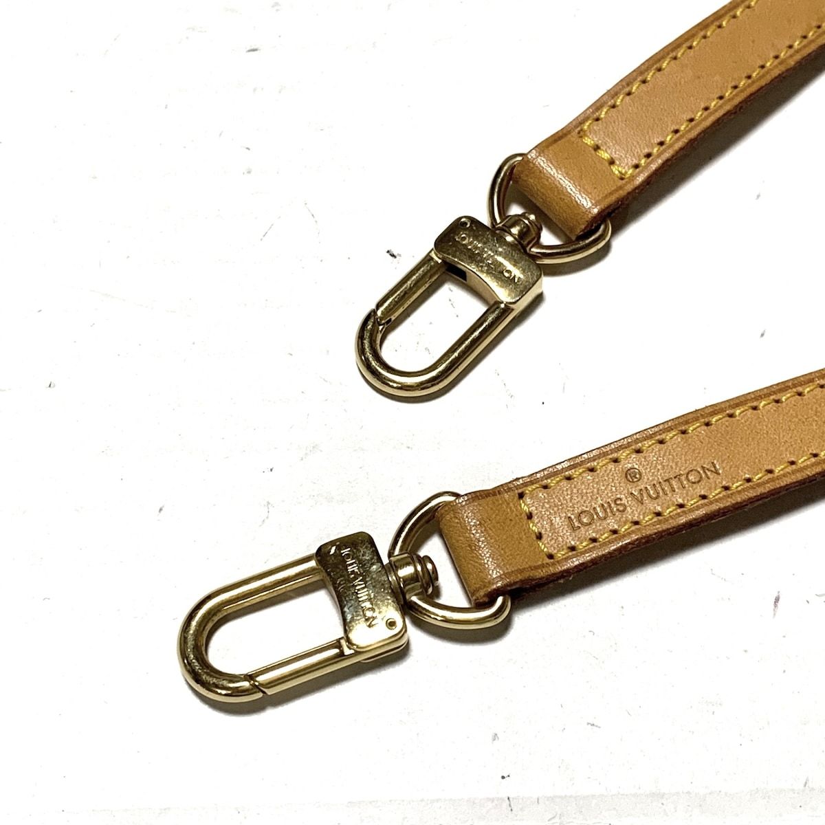 ルイヴィトン ヌメ革 ショルダーストラップ 調節可能 1.6cm