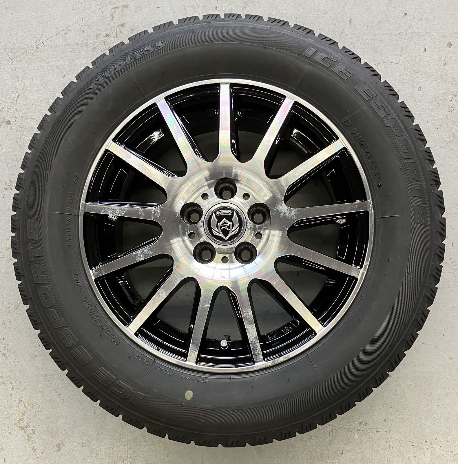 195/65R15 アルミホイール付スタッドレスタイヤ 4本セット スタッドレスタイヤ ホイル付き 195/65R15 4本