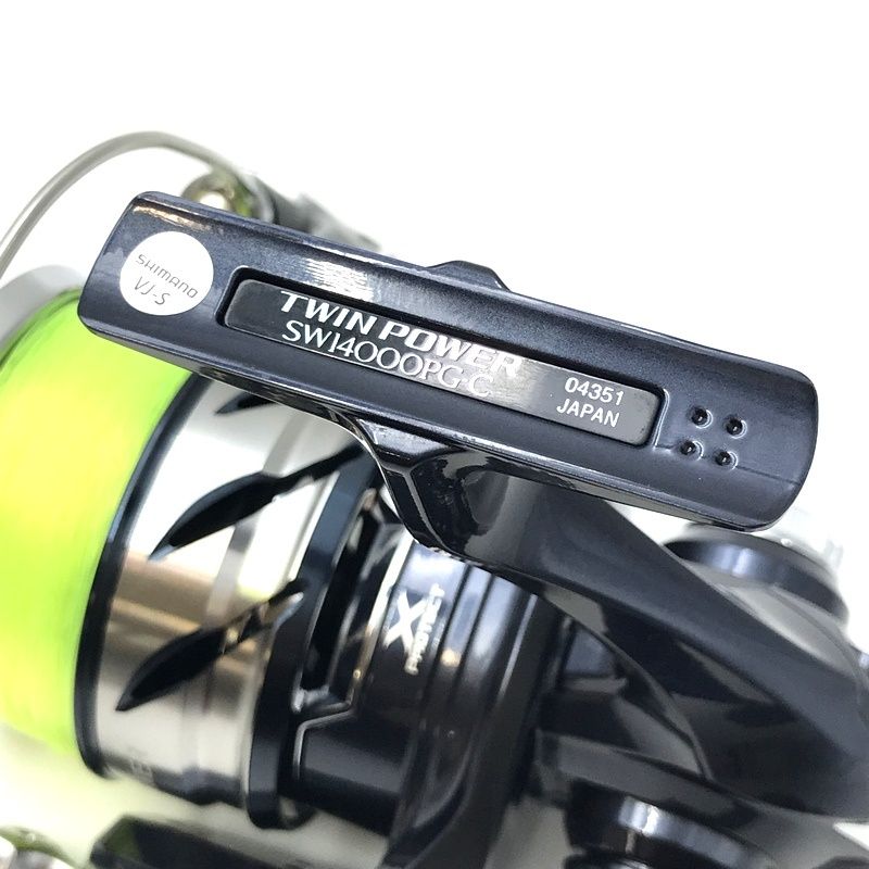 スピニングリール