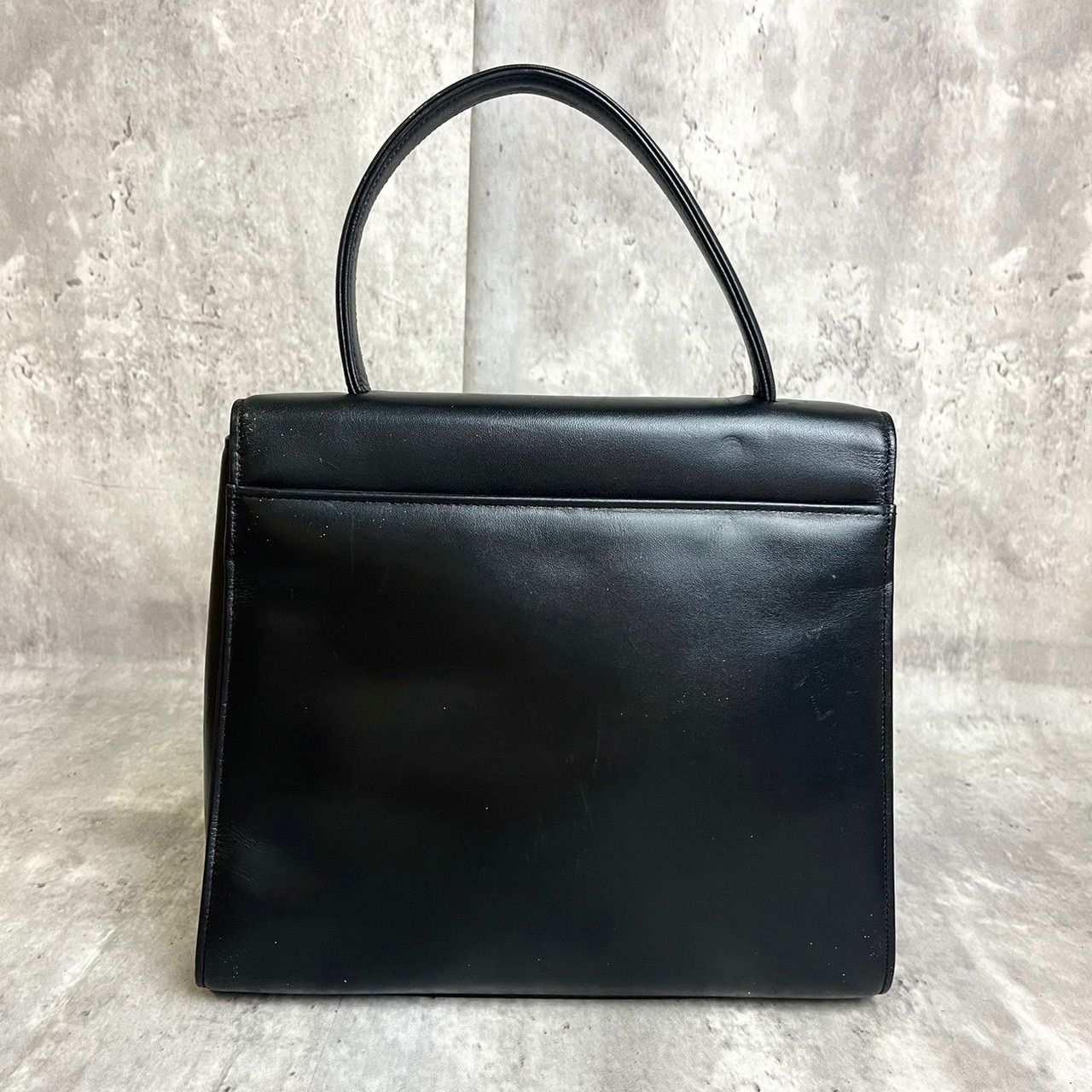 ✨良品✨ GIVENCHY ジバンシー ハンドバッグ パーティーバッグ 