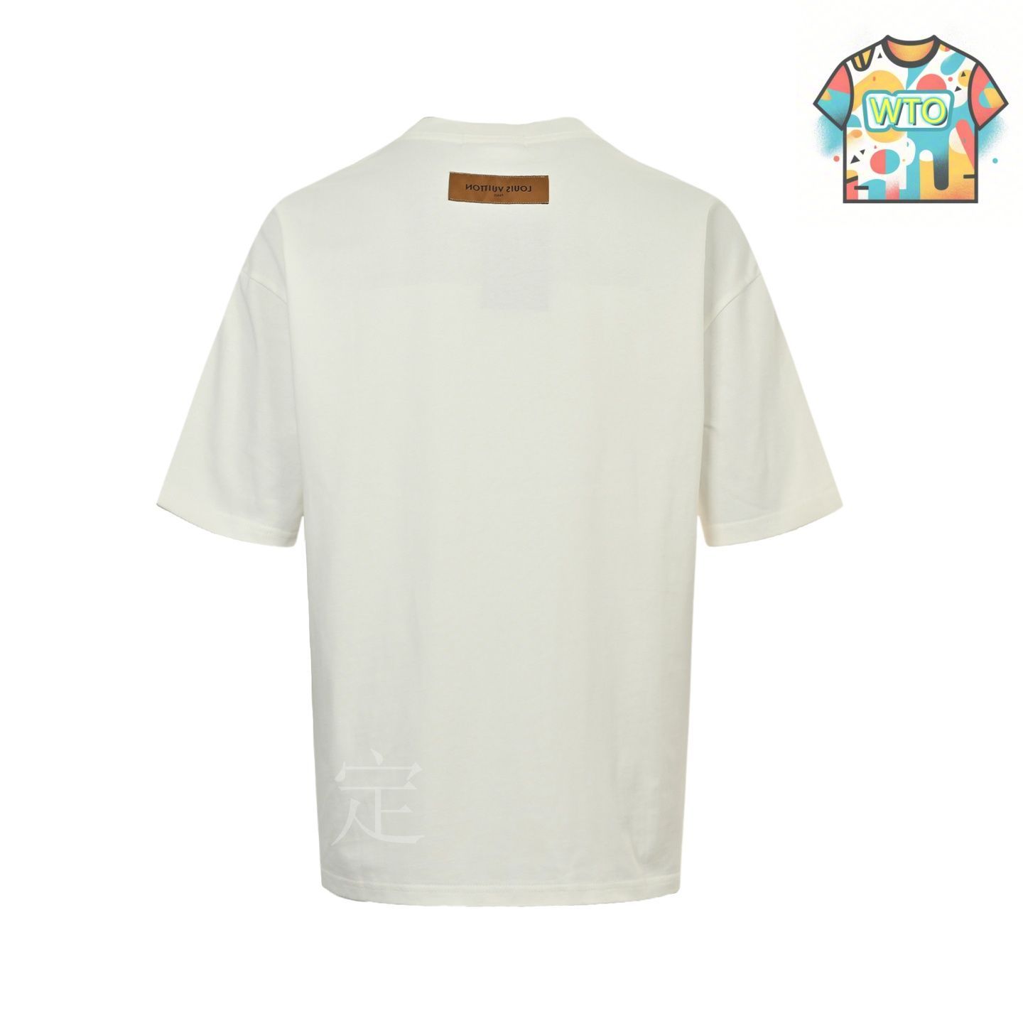 レア 極美品 LOUIS VUITTON ホワイト Tシャツ ナスカの地上絵刺繍 レア 極美品 LOUIS VUITTON ホワイト Tシャツ ナスカの地上絵刺繍