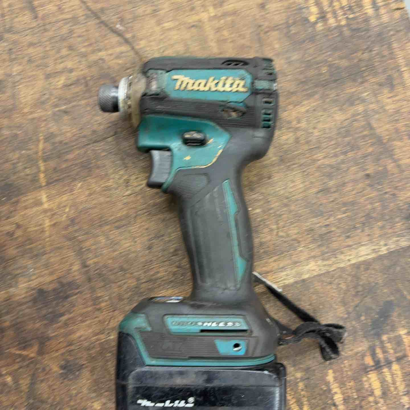 マキタ makita コードレスインパクトドライバー TD161DRGX 八潮店