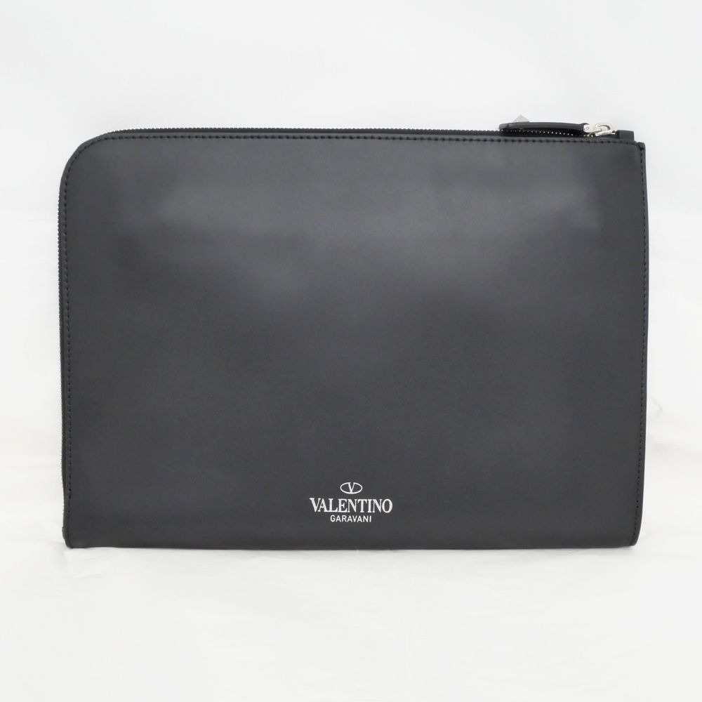 ヴァレンティノ　クラッチ 中古・古着通販】VALENTINO (ヴァレンティノ) ロックスタッズ クラッチ