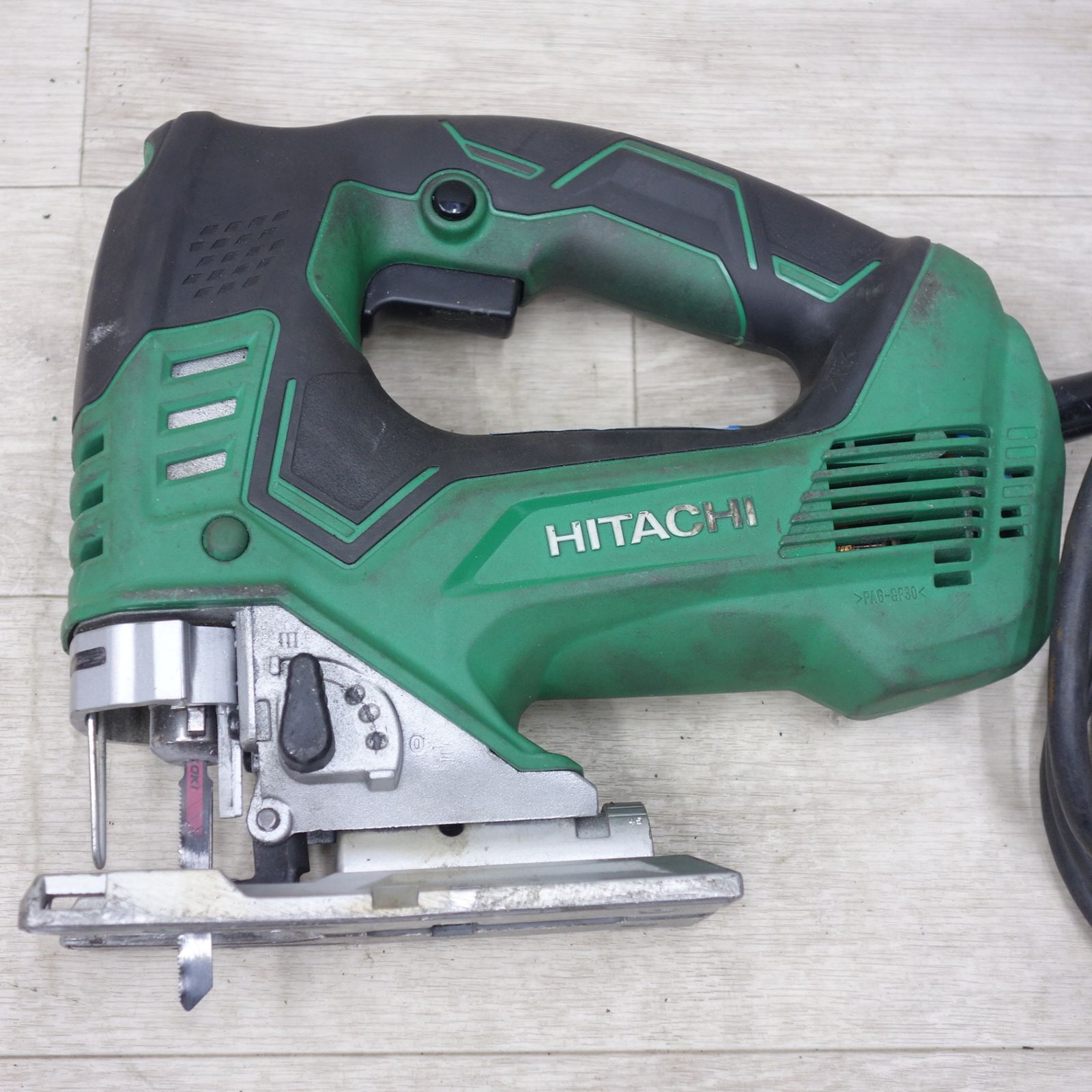 日までセール 送料無料 付属品付き◆日立 135mm 電子ジグソー CJ160V 100V 電気 のこぎり コード式 HiKOKI ハイコーキ◆