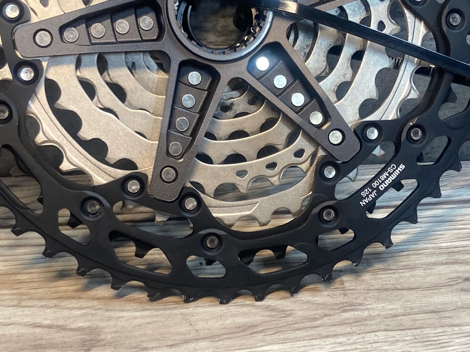 JK837 シマノ SHIMANO DEORE XT CS-M8100 スプロケット 12S 10-51T BRIGHTFACE_UK