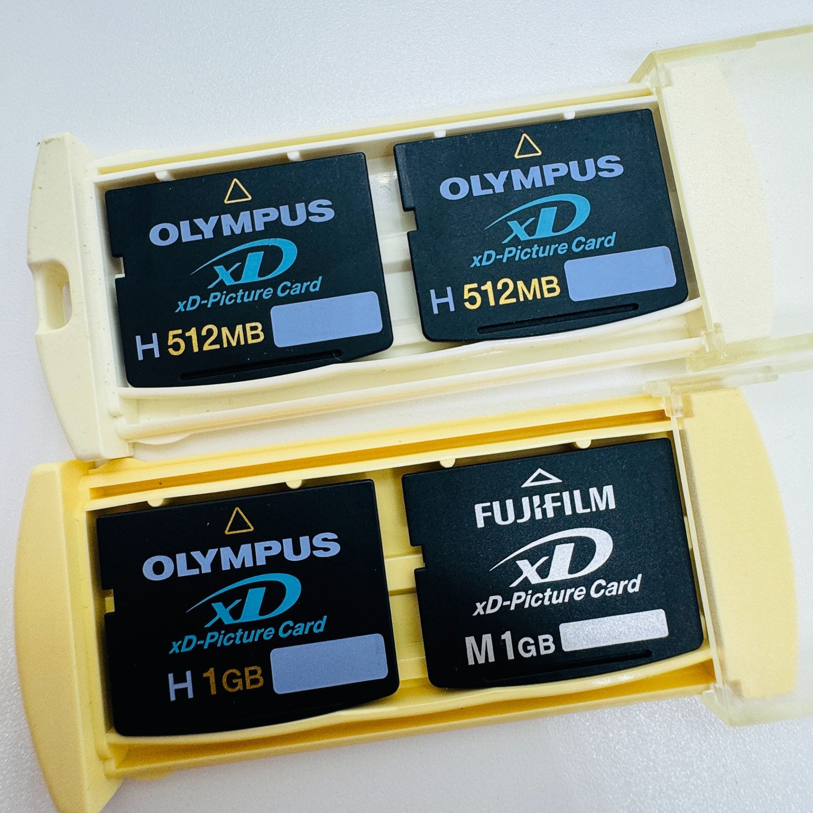 FUJIFILM FinePix F10 ピクチャーカード付き FUJIFILM FinePix F11 +