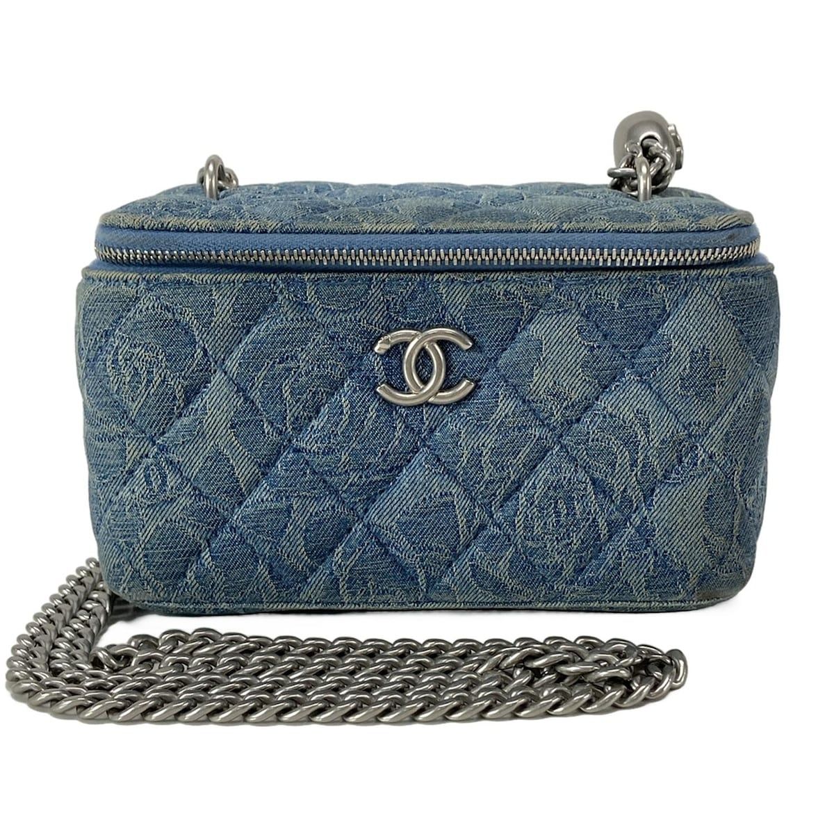 CHANEL シャネル バニティバッグ ヴァニティケース マトラッセ AP3204 ライトブルー