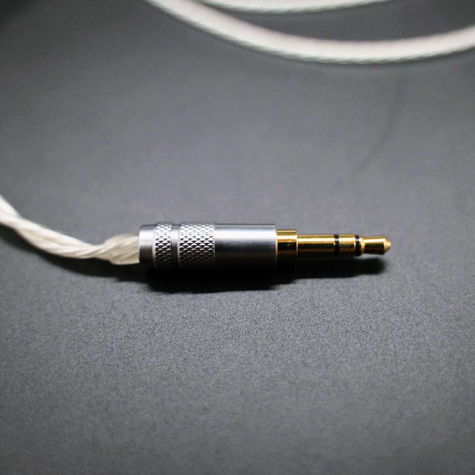 最高峰7N 超冷凍製単結晶銅銀メッキ！最高スペックリケーブル2pin/3.5mm 最高峰7N 超冷凍製単結晶銅銀メッキ 最高スペックリケーブル2pin