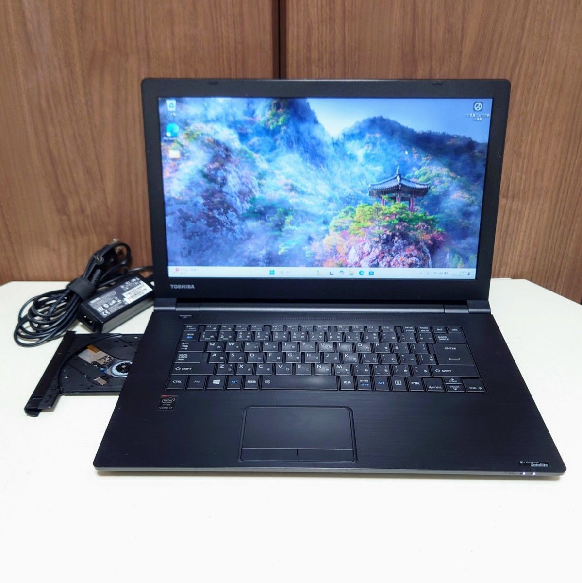 東芝タッチパネル i7/16GB/新品SSD512GB/2024 office タッチパネル☆極速i7【メモリ16GB+新品SSD512GB/Core i7-3.40