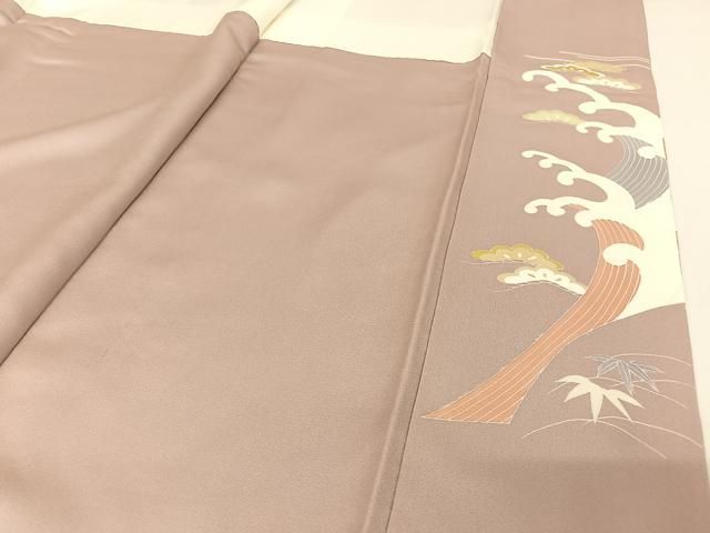 色留袖 駒刺繍