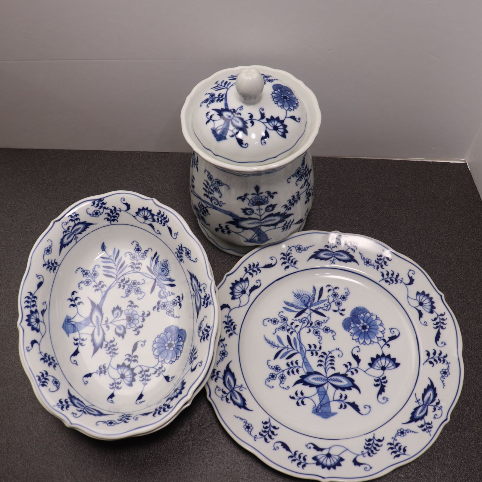 ブルーダニューブ 平皿 2枚　BlueDanube ケーキ皿4枚　菓子皿1枚 ブルーダニューブ ケーキ皿 17.2cm / Blue Danube ケーキ