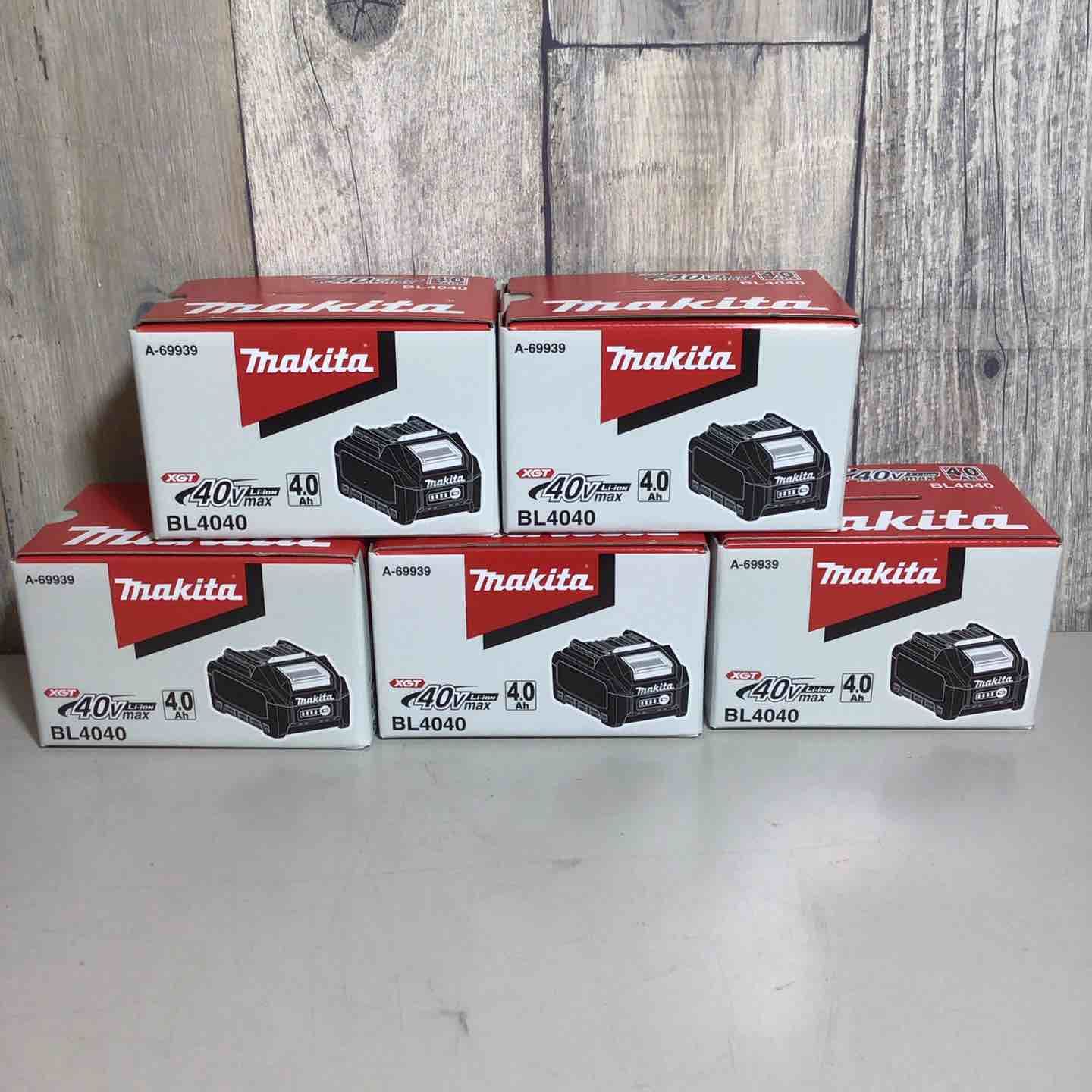 新品 makita 純正 スライド式 リチウムイオンバッテリ BL4040 40Vmax