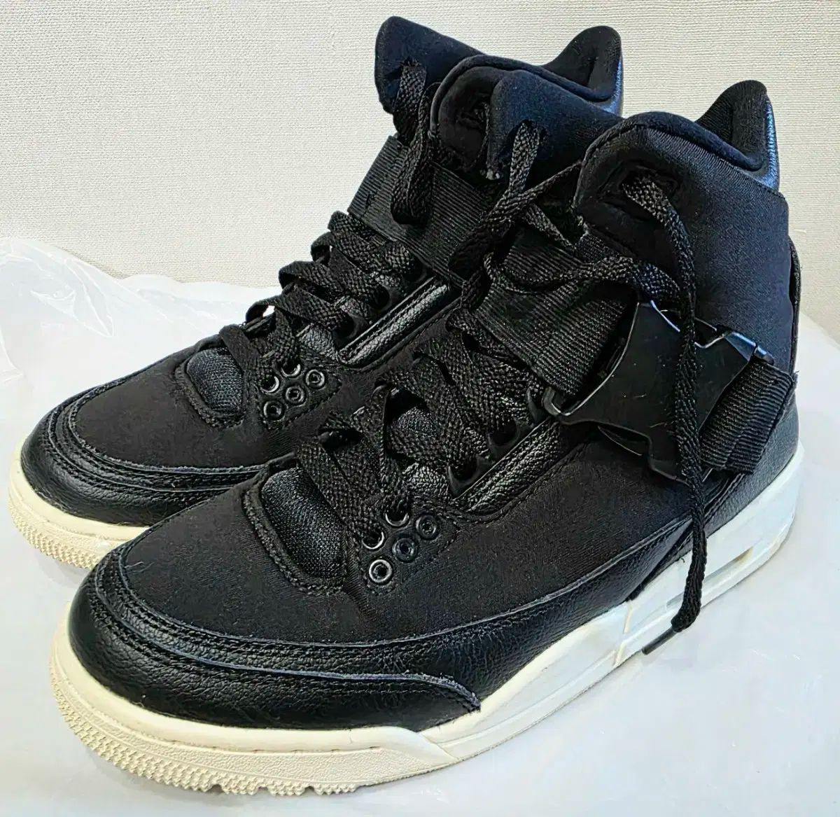 ナイキ ウィメンズ エアジョーダン3 レトロ エクスプローラー XX ライフスタイル 240