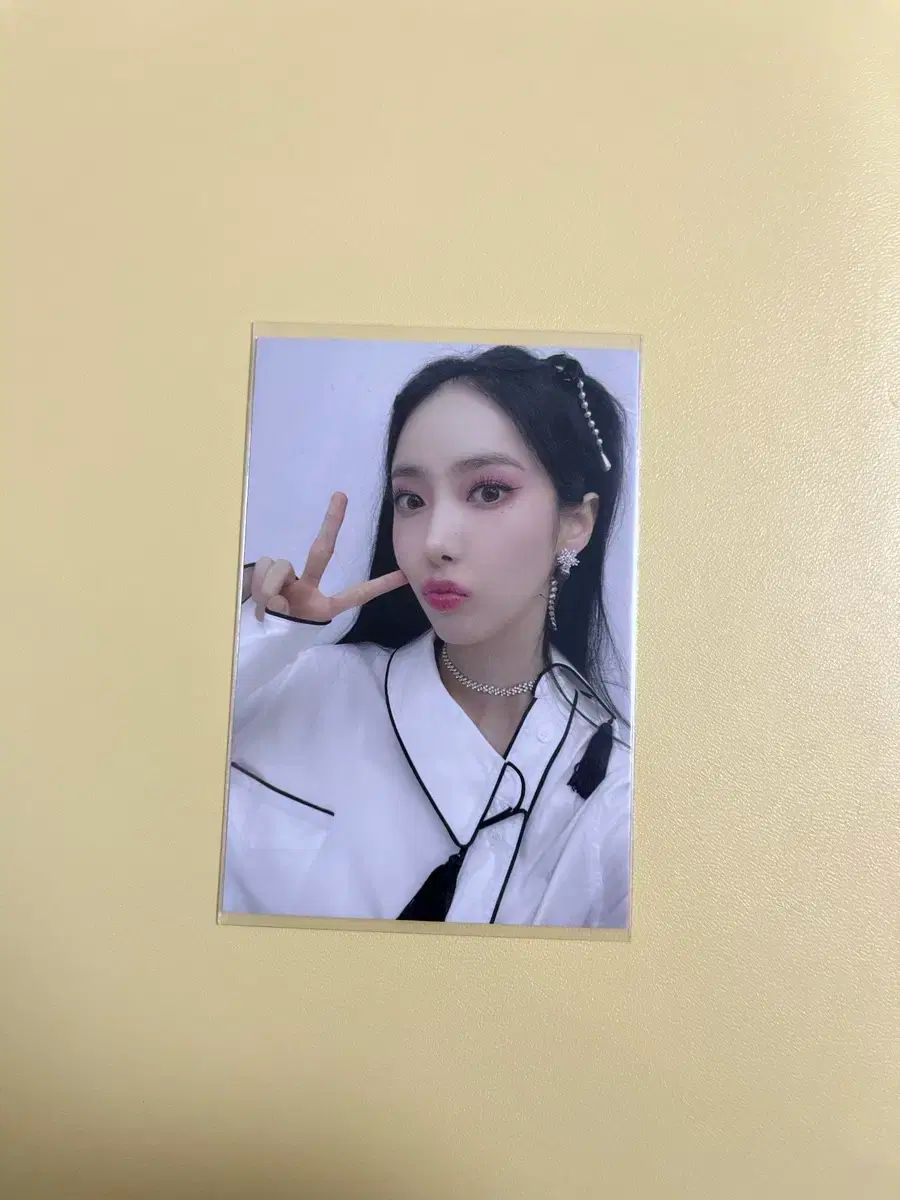 VIVIZ ウナ Beam Of Prism タワレコ トレカ VIVIZ ウナ Beam Of Prism タワレコ トレカ VIVIZ｜ファースト