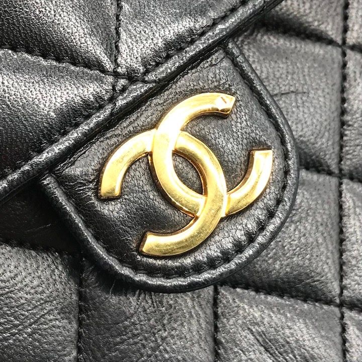 シャネル ココマーク マトラッセ プッシュロック チェーンショルダーバッグ ラムスキン レディース CHANEL 【1-0264485】 CHANEL（シャネル） マトラッセ ココマーク プッシュロック チェーン
