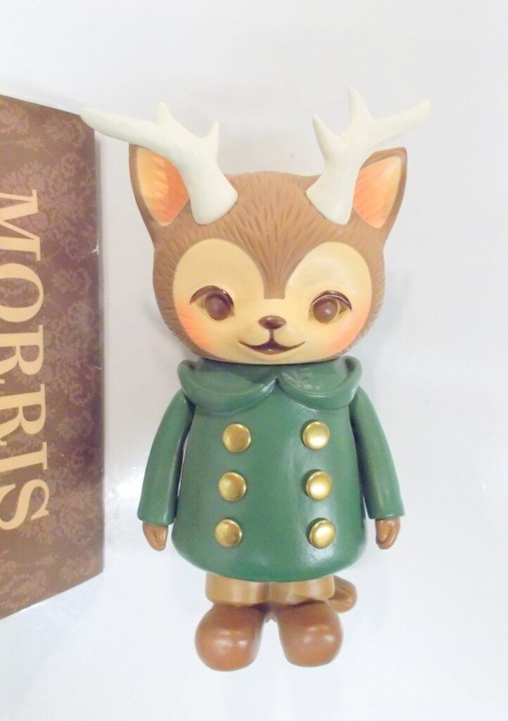 hinatique ひなたかほり MORRIS 緑コート 金ボタン 茶ズボン